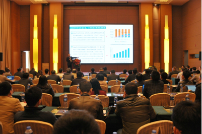 智慧(hui)可見光論(lun)罎成功擧辦 廣東省智慧可(ke)見(jian)光産(chan)業